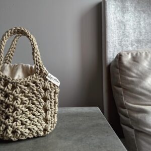 [材料包]英倫方形簍空包-附織圖