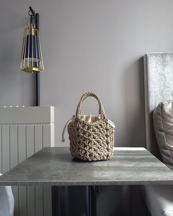 [材料包]英倫方形簍空包-附織圖